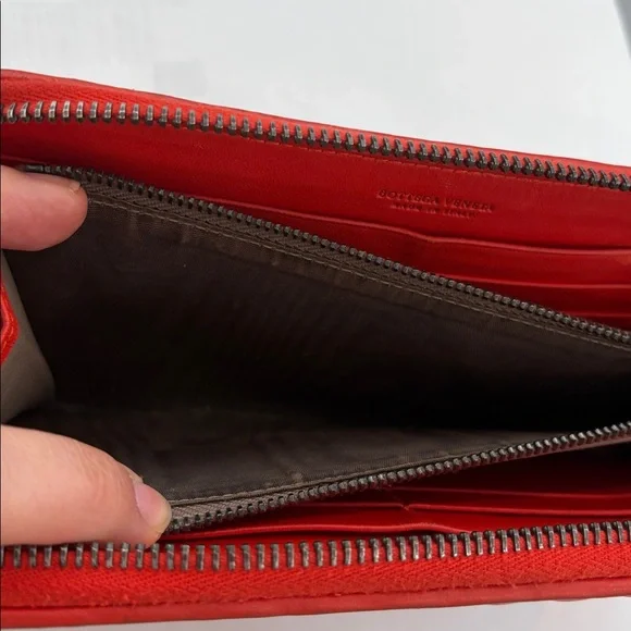 SOLD: Bottega Red Woven Zip-Around Wallet - Picture 10 of 12
